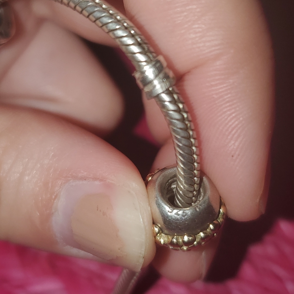 Authentic Pandora bracelet - Picture 4 of 15